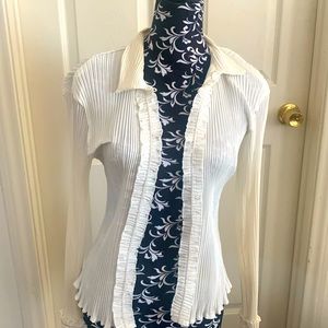 WDNY Dress shirt perfect for your next meeting Wear it well 🤍💛